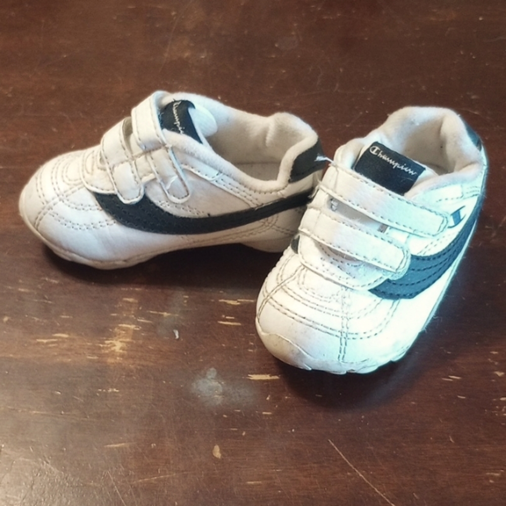 Champion baby shoes